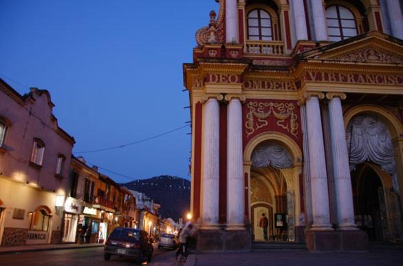Plaza Hostel Sj 2 Salta Exterior foto